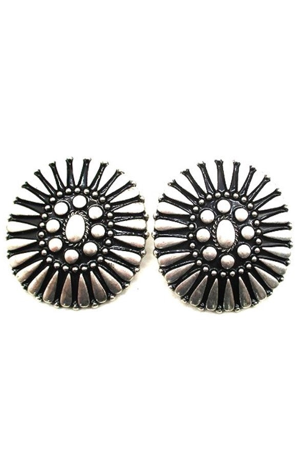 WESTERN CONCHO DESIGN POST EARRINGS