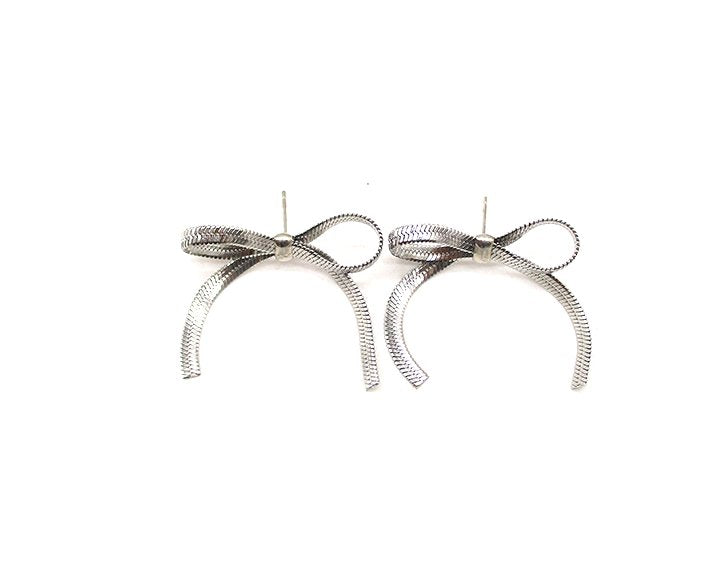 Snake Chain Ribbon Earrings